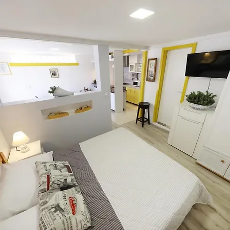 Studio Apartman 