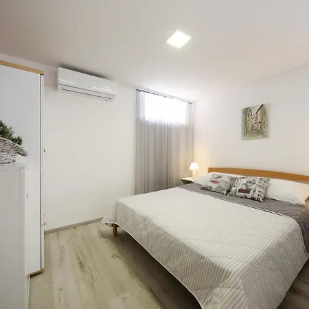 Apartment Studio Apartman 